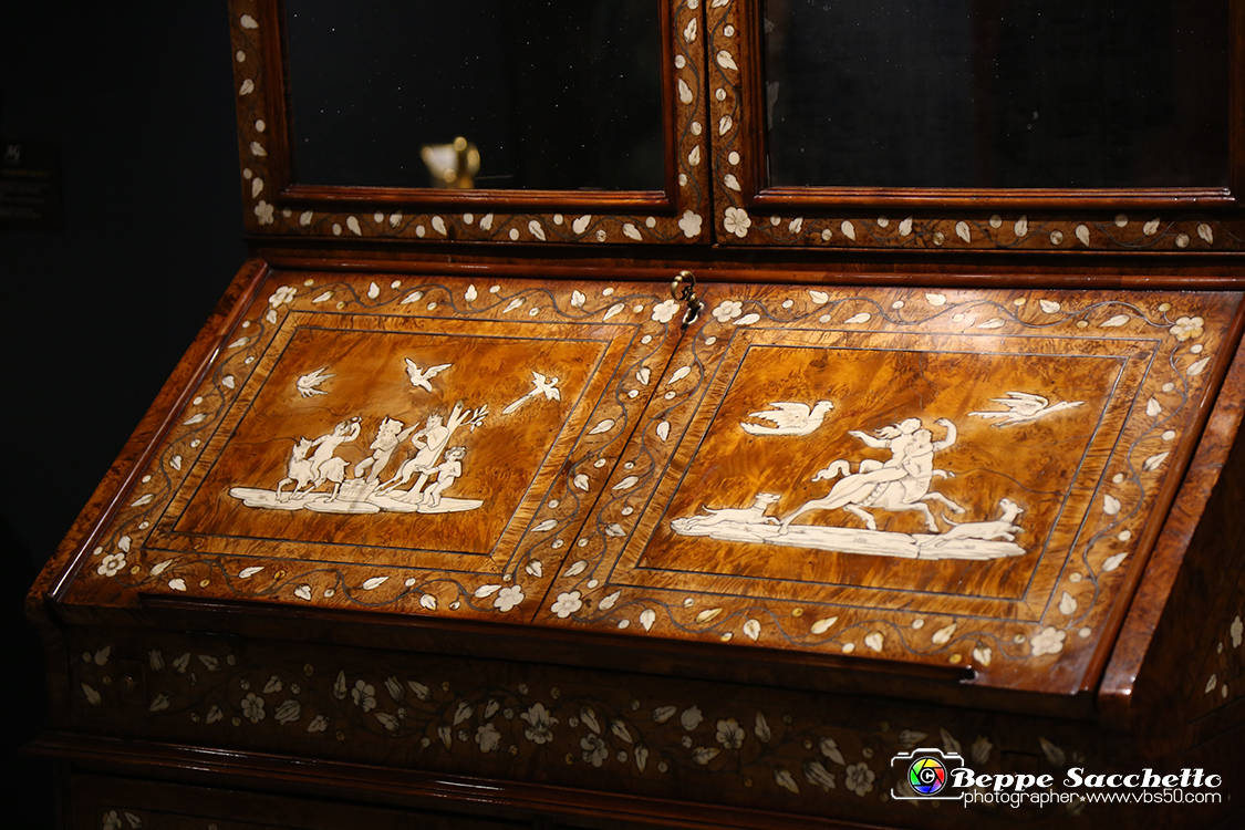 VBS_3615 - APART - Art & Antiques Fair.jpg